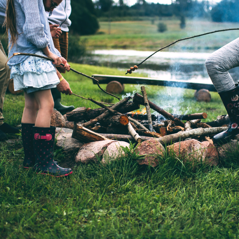 Best budget-friendly fall activities every family should have